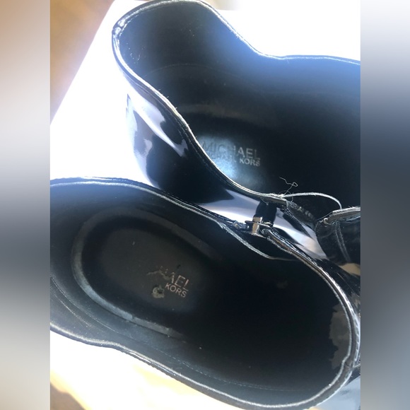 Michael Kors Short Booties - Picture 6 of 7